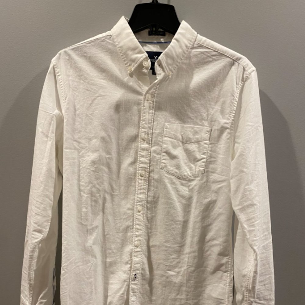 American Eagle Button Down